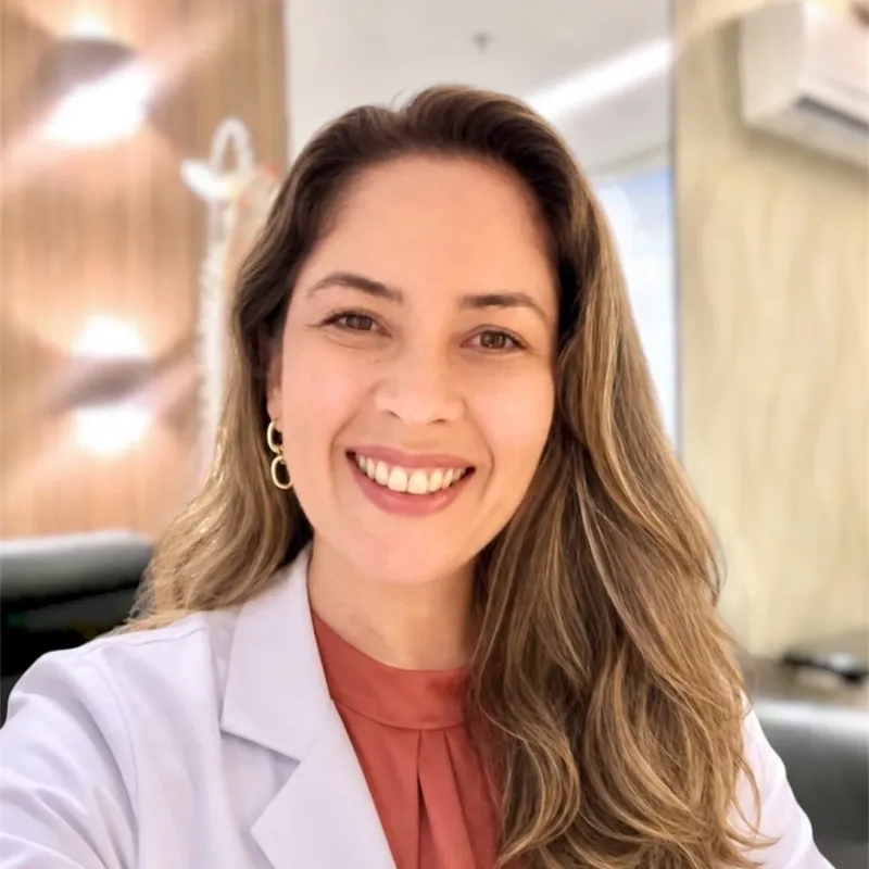 Viviane Gonçalves Ribas, fisioterapeuta e cadeísta, diretora da Fisioaxial